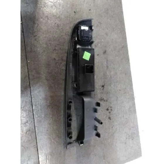 Mando Elevalunas Delantero Izquierdo para Volkswagen Golf V Berlina (1K1)