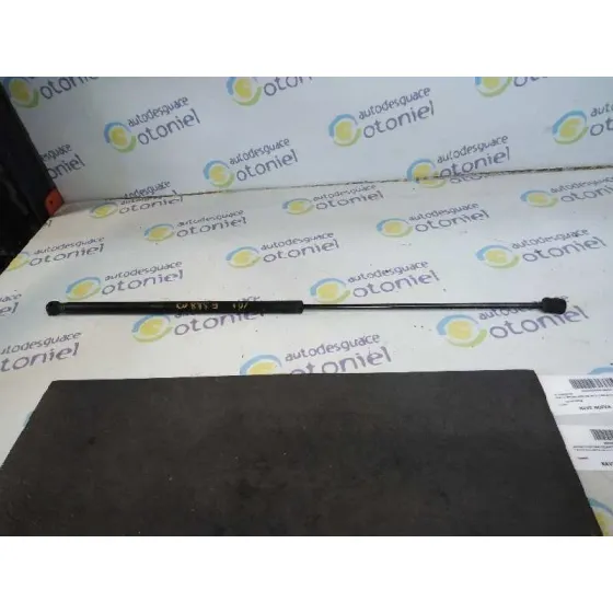 Amortiguadores Capo para Volvo S40 Berlina