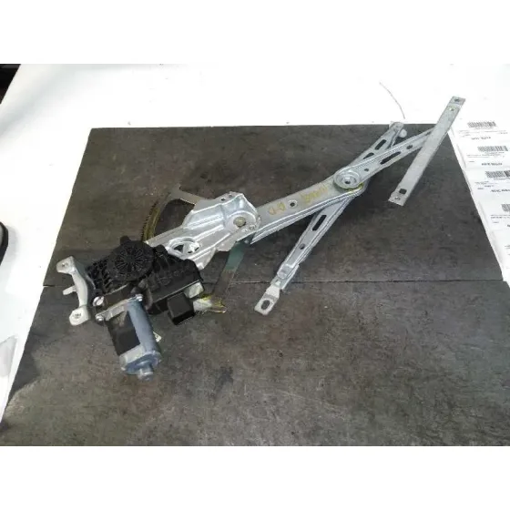 Elevalunas Delantero Derecho para Opel Zafira B