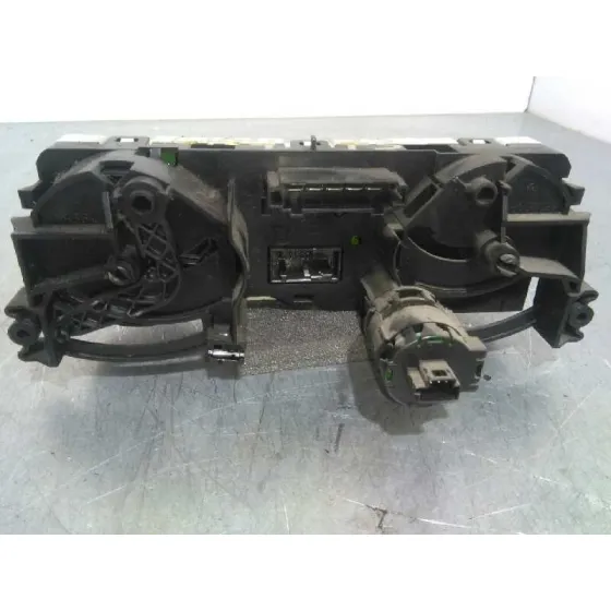 Mando Calefaccion / Aire Acondicionado para Mitsubishi Colt Berlina 5 (Z30A)