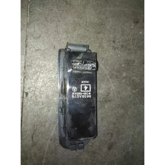 Mando Elevalunas Delantero Izquierdo para Mitsubishi Colt Berlina 5 (Z30A)
