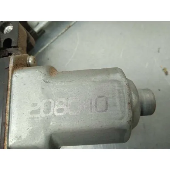 Elevalunas Delantero Derecho para Subaru Xv