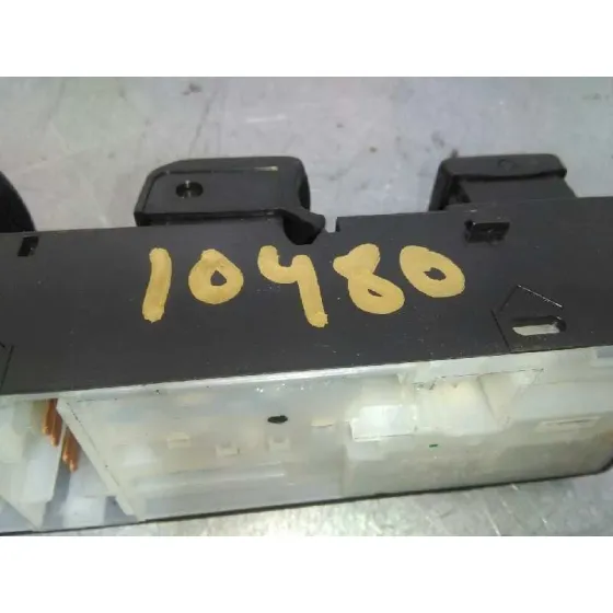 Mando Elevalunas Delantero Izquierdo para Subaru Xv
