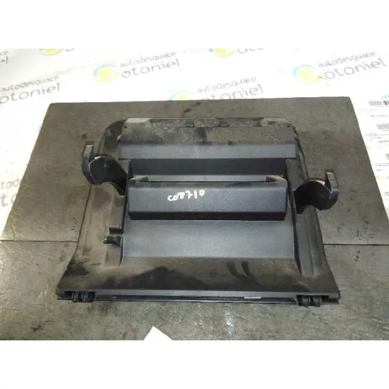 Guantera para Nissan Juke (F15)