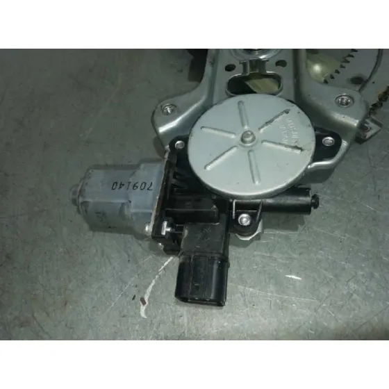 Elevalunas Delantero Derecho para Peugeot 4007