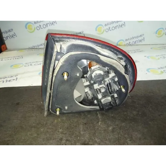 Piloto Trasero Izquierdo para Seat Toledo (1M2)