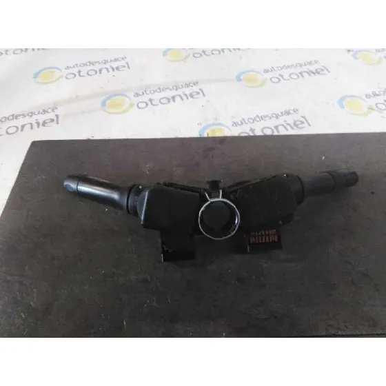 Mando Multifuncion para Toyota Yaris