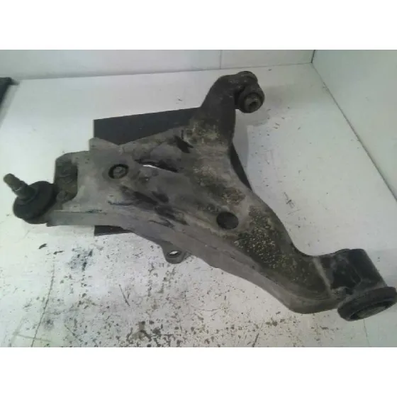 Brazo Suspension Inferior Delantero Derecho para Mitsubishi Montero (V60/V70)