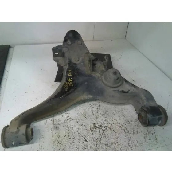 Brazo Suspension Inferior Delantero Derecho para Mitsubishi Montero (V60/V70)