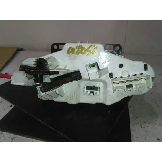 Mando Calefaccion / Aire Acondicionado para Ford Fiesta (Ccn)