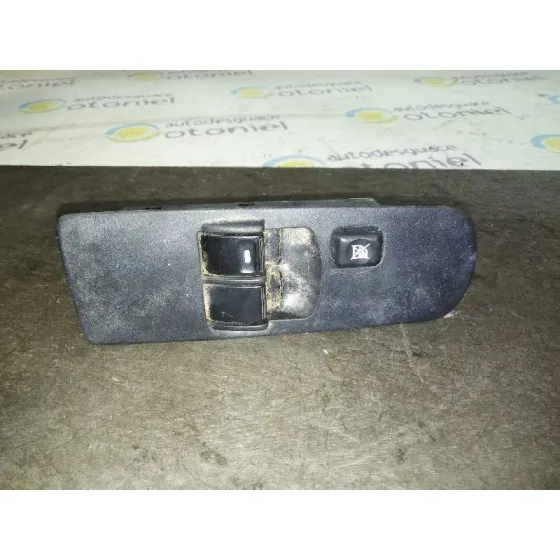 Mando Elevalunas Delantero Izquierdo para Mitsubishi Colt Berlina 5 (Z30A)