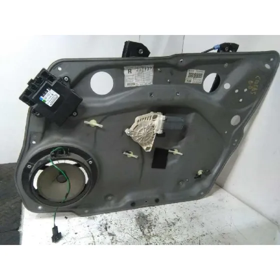 Elevalunas Delantero Derecho para Mercedes-Benz Clase A (W169)