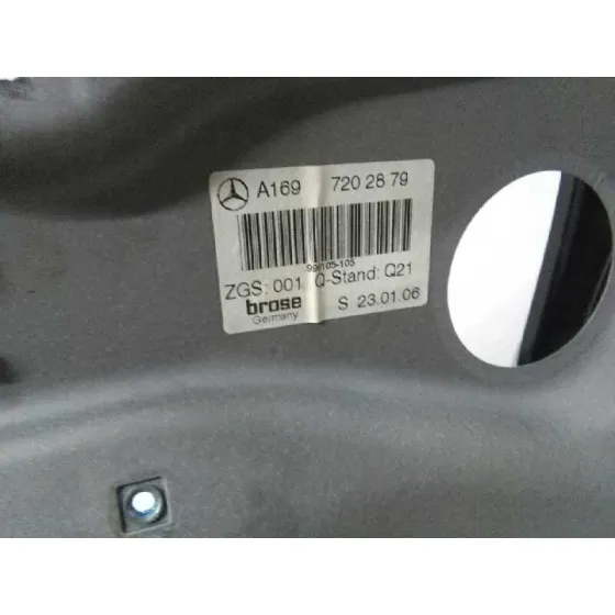 Elevalunas Delantero Derecho para Mercedes-Benz Clase A (W169)