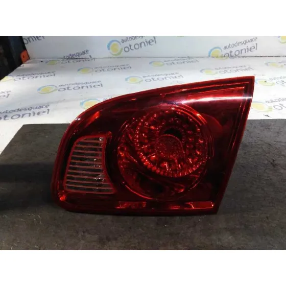 Piloto Trasero Derecho para Hyundai Santa Fe (Bm)