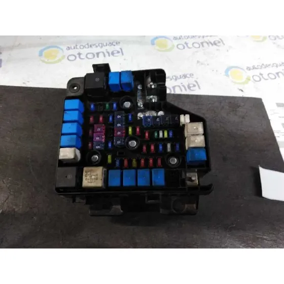 Caja Reles / Fusibles para Hyundai Santa Fe (Bm)