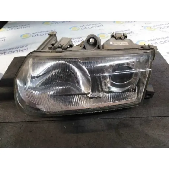 Faro Izquierdo para Alfa Romeo 145