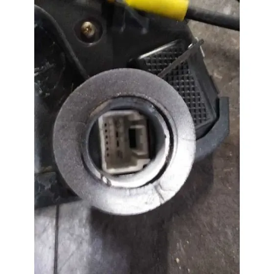 Cerradura Puerta Delantera Derecha para Toyota Corolla Verso (R1)