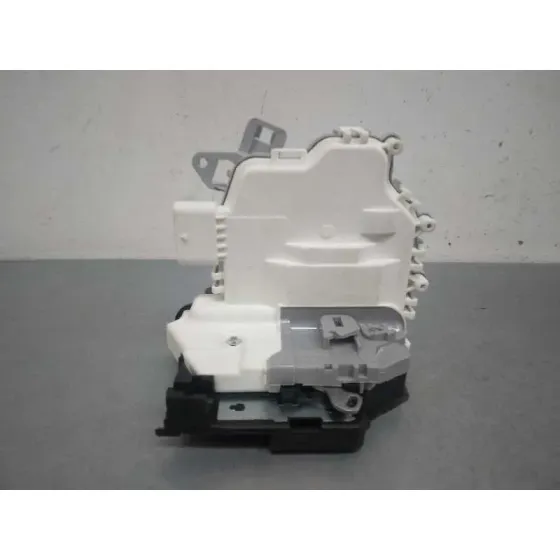Cerradura Puerta Trasera Izquierda para Audi A3 (8V)