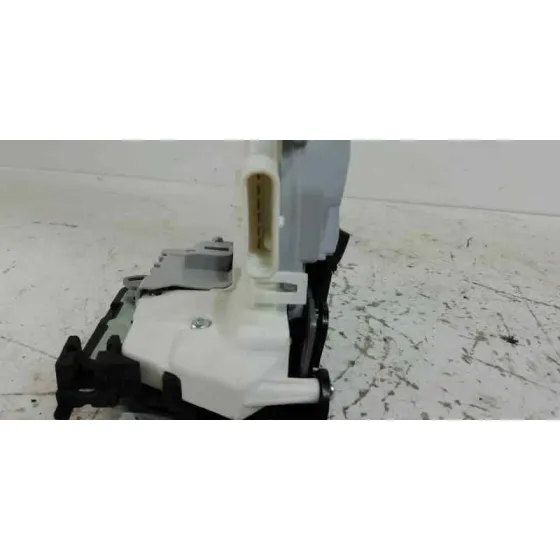 Cerradura Puerta Trasera Derecha para Audi A3 (8V)