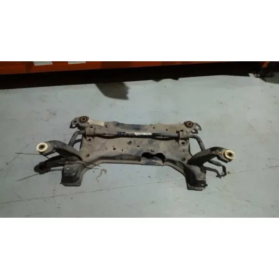 Puente Delantero para Ford Focus Lim. (Cb8)