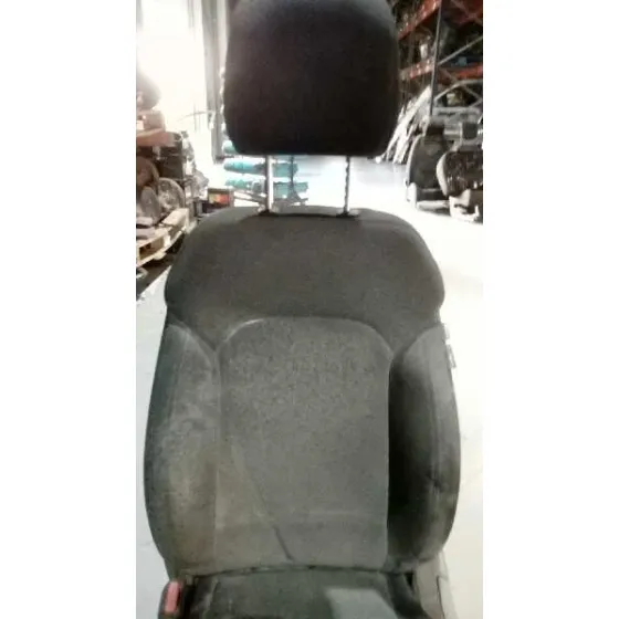 Asiento Delantero Izquierdo para Kia Carens ( )