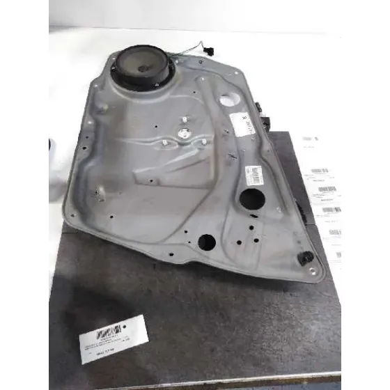 Elevalunas Delantero Derecho para Mercedes-Benz Clase A (W169)