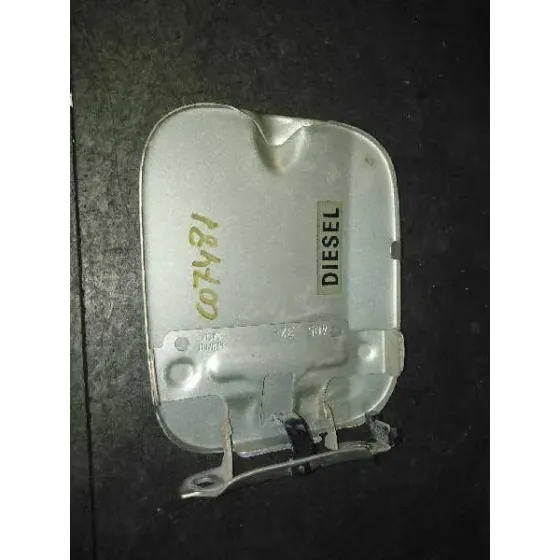 Tapa Exterior Combustible para Dacia Logan