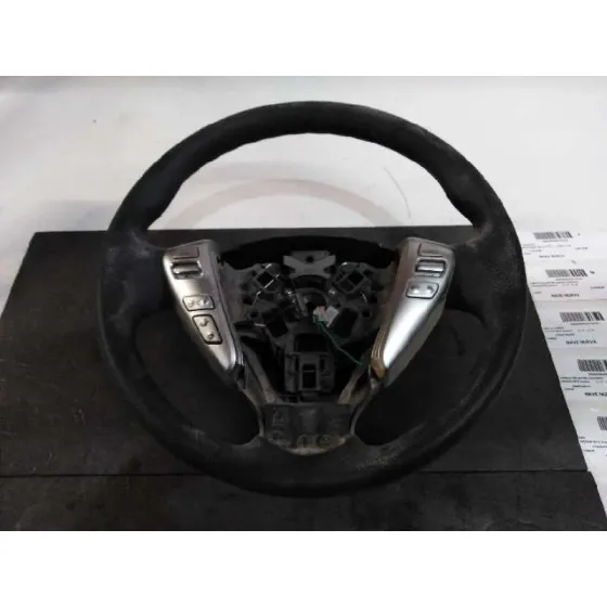 Volante para Nissan Note
