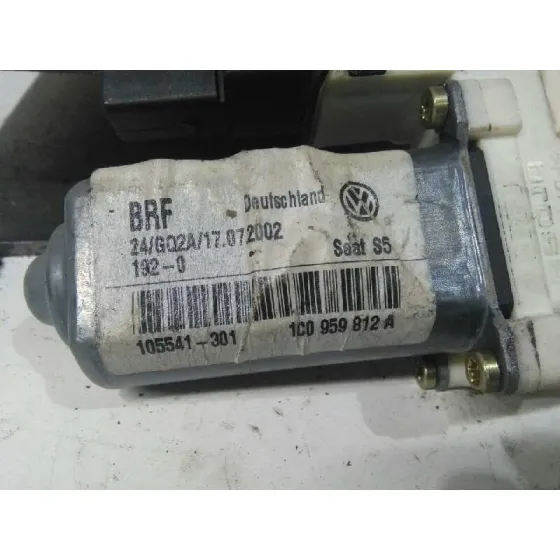 Motor Elevalunas Trasero Derecho para Seat Leon (1M1)
