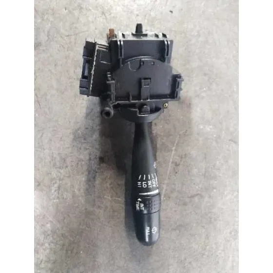 Mando Limpia para Toyota Corolla (E12)