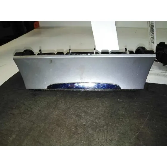 Cenicero para Volkswagen Passat Berlina (3C2)