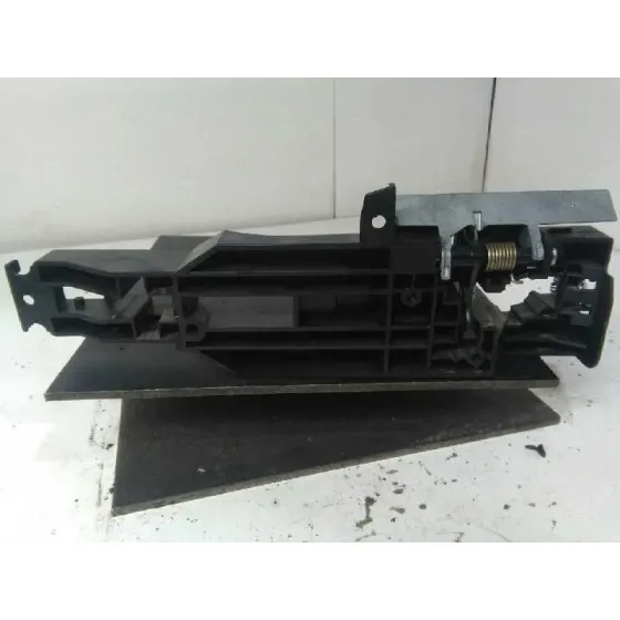 Estribo para Nissan Qashqai (J11)