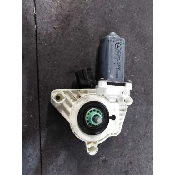 Motor Elevalunas Delantero Derecho para Mercedes-Benz Clase A (W169)