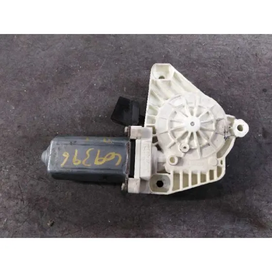 Motor Elevalunas Delantero Derecho para Mercedes-Benz Clase A (W169)