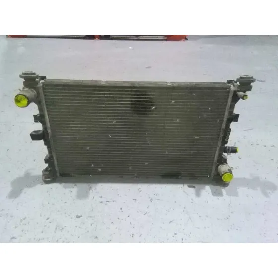 Radiador Agua para Ford Focus Berlina (Cak)