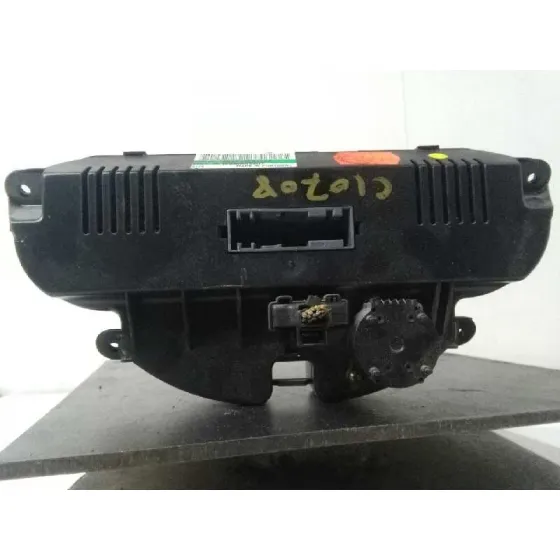 Mando Climatizador para Ford Focus Berlina (Cak)