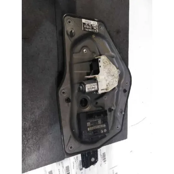Elevalunas Trasero Derecho para Skoda Suberb (3T4)