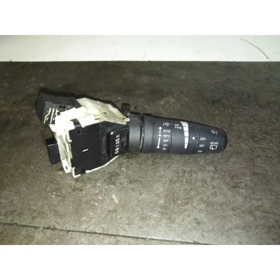 Mando Limpia para Nissan Nv 200 (M20)