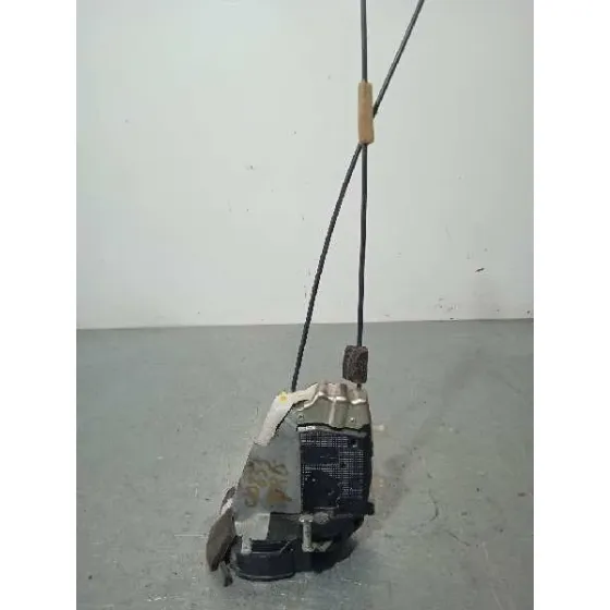 Cerradura Puerta Trasera Derecha para Toyota Prius (Nhw30)