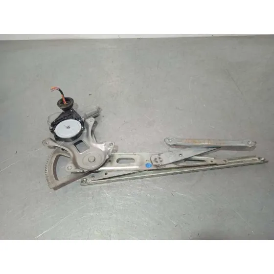 Elevalunas Delantero Derecho para Toyota Prius (Nhw30)