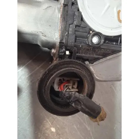 Elevalunas Trasero Derecho para Toyota Prius (Nhw30)