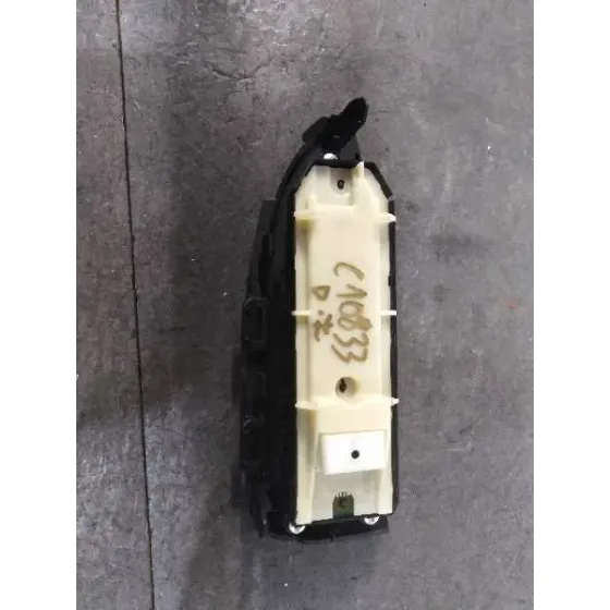 Mando Elevalunas Delantero Izquierdo para Toyota Prius (Nhw30)