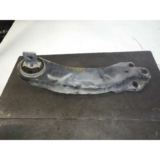 Brazo Suspension Inferior Trasero Izquierdo para Mercedes-Benz Clase A (W176)