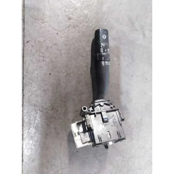 Mando Intermitentes para Toyota Corolla Verso (R1)