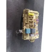 Caja Reles / Fusibles para Toyota Corolla Verso (R1)