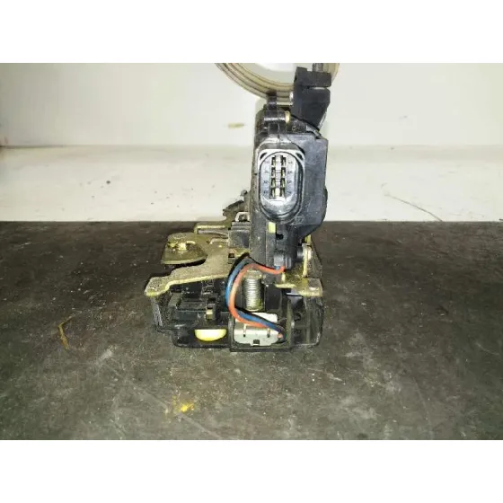 Cerradura Puerta Delantera Derecha para Seat Leon (1M1)