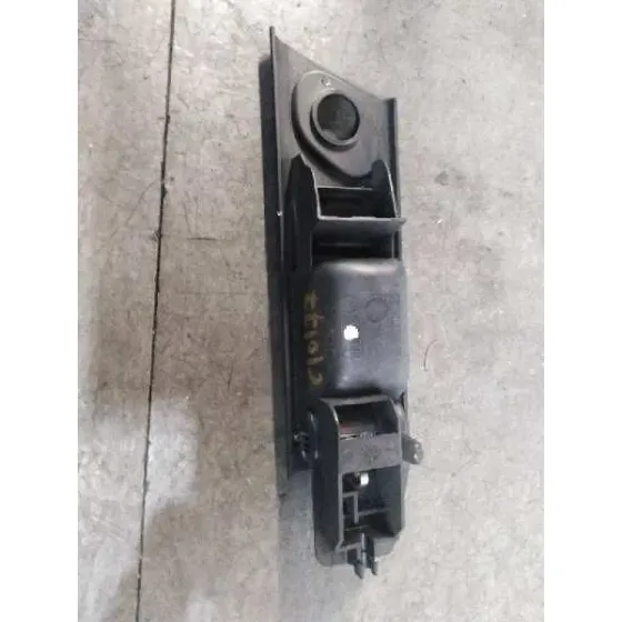 Maneta Interior Trasera Izquierda para Audi A6 Berlina (C4)