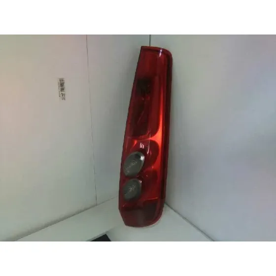 Piloto Trasero Derecho para Ford Fiesta (Cbk)