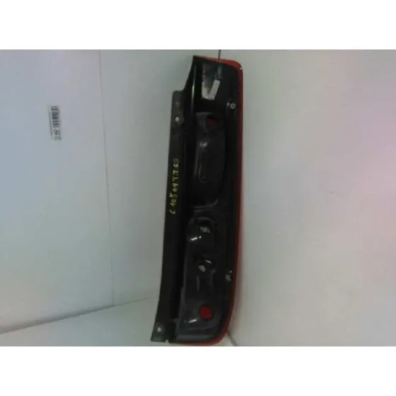 Piloto Trasero Izquierdo para Ford Fiesta (Cbk)
