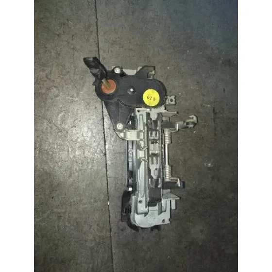 Maneta Exterior Delantera Izquierda para Audi A3 (8P)